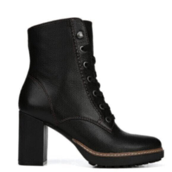 Naturalizer Women's Callie Medium/Wide Lace Up Boot - Picture 2 of 12